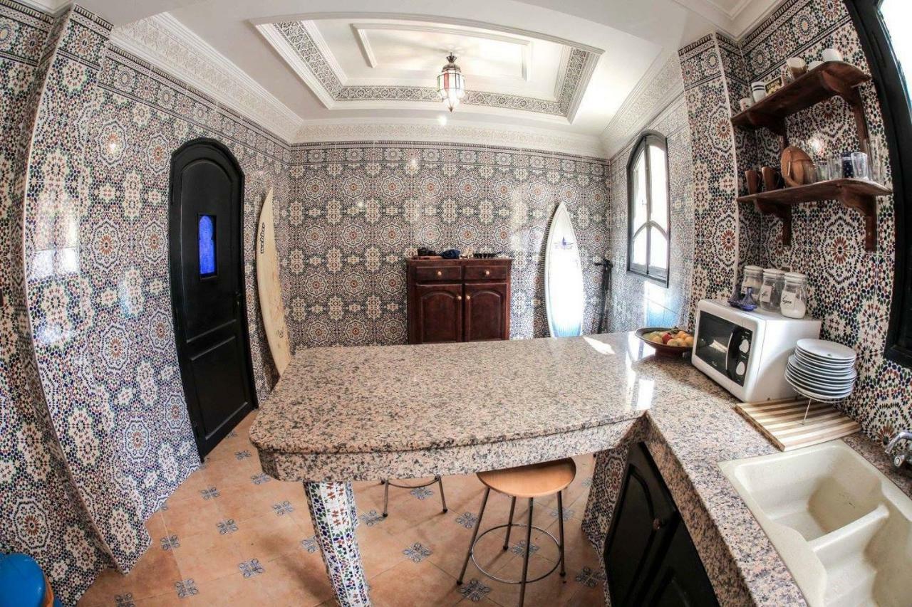 Salt House Morocco - Surf & Yoga Camp Bed & Breakfast Tamraght Bagian luar foto