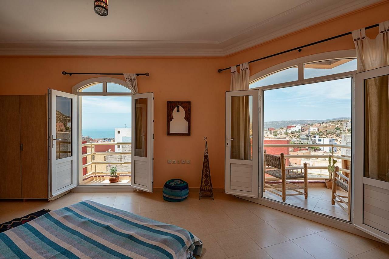 Salt House Morocco - Surf & Yoga Camp Bed & Breakfast Tamraght Bagian luar foto