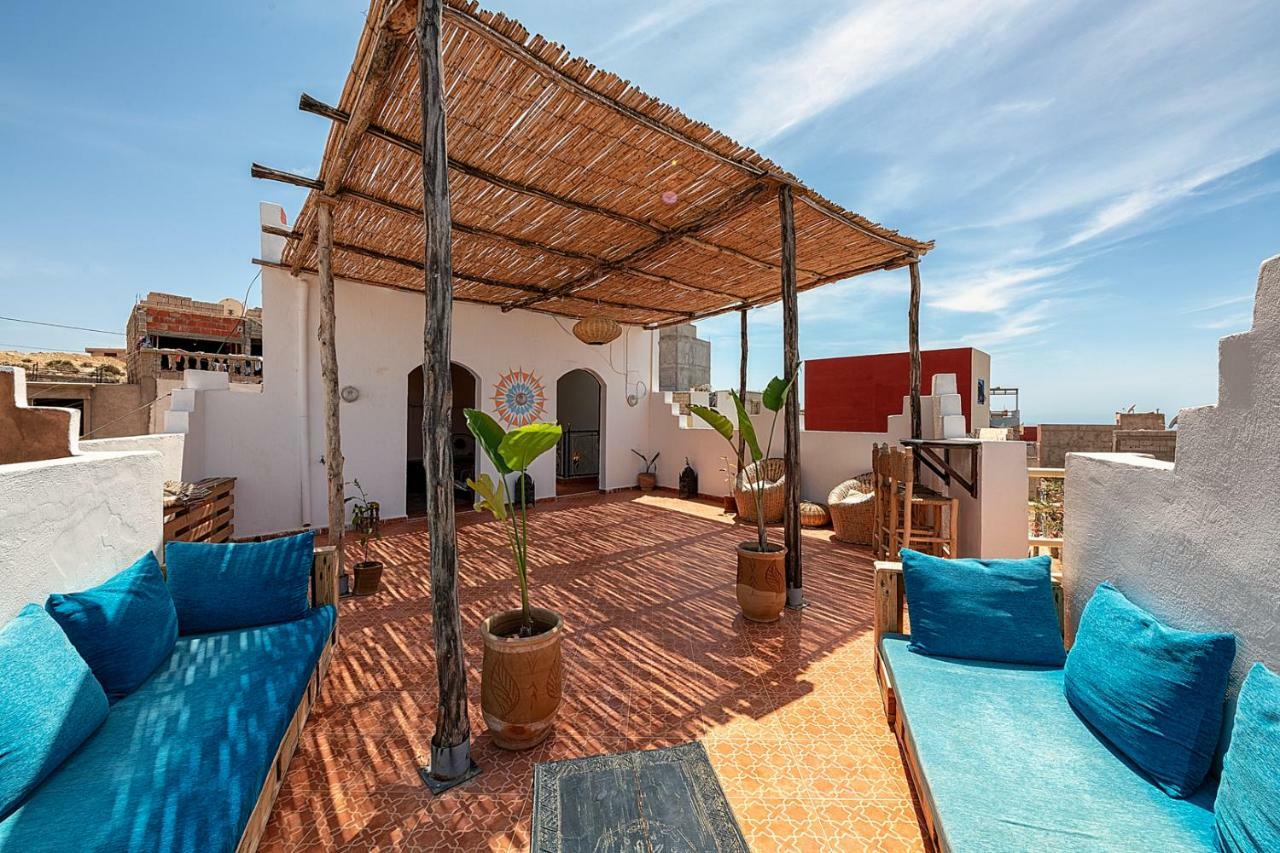 Salt House Morocco - Surf & Yoga Camp Bed & Breakfast Tamraght Bagian luar foto